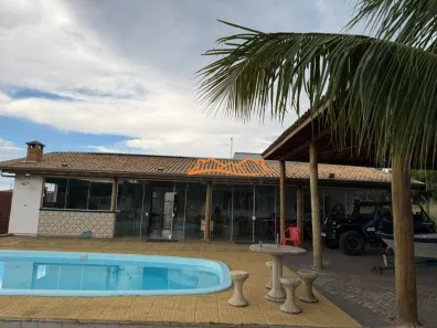 Fazenda/Sítio com 3 Quartos à venda, 250m² no Barreiro Rico, Anhembi