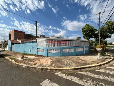 Casa com 2 Quartos para alugar, 185m² no Jardim de Itapoan, Paulínia