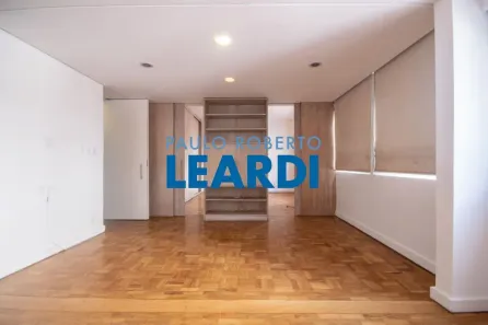 Apartamento com 2 Quartos à venda, 180m² no Jardim Paulista, São Paulo