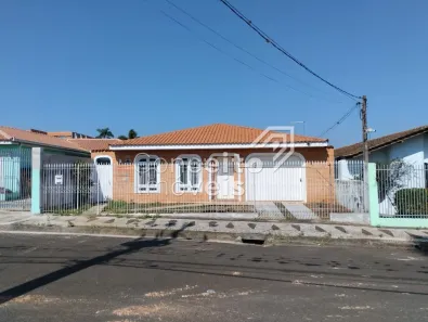 Casa com 3 Quartos à venda, 204m² no Estrela, Ponta Grossa