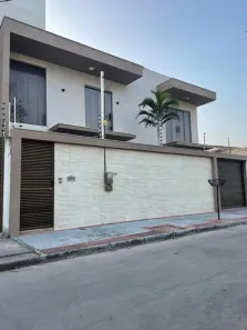 Casa com 3 Quartos para alugar, 180m² no Morada do Sol, Vila Velha