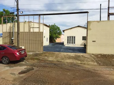 Fazenda/Sítio com 6 Quartos à venda, 268m² no Setor Maria Rosa, Goiânia