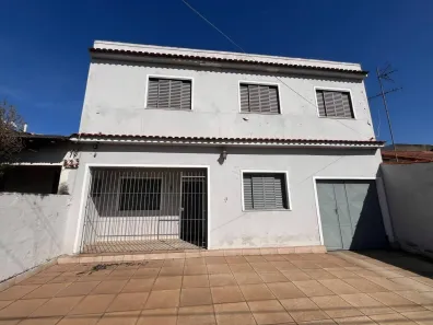 Casa com 6 Quartos à venda, 220m² no Conforto, Volta Redonda