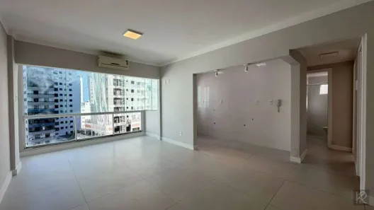 Apartamento com 2 Quartos à venda, 73m² no Centro, Balneário Camboriú