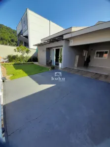 Casa com 3 Quartos à venda, 199m² no Barra do Rio Cerro, Jaraguá do Sul