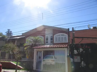Casa com 4 Quartos à venda, 243m² no Tristeza, Porto Alegre