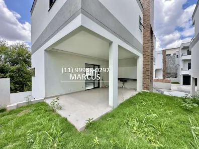 Casa de Condomínio com 4 Quartos à venda, 326m² no Chácara do Refúgio, Carapicuíba