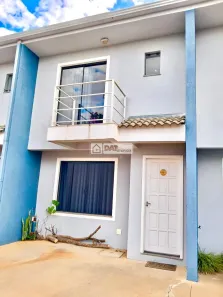 Sobrado com 2 Quartos para alugar, 52m² no Uvaranas, Ponta Grossa
