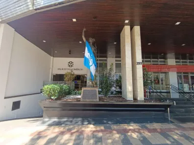 Sala Comercial para alugar, 18m² no Centro, Londrina
