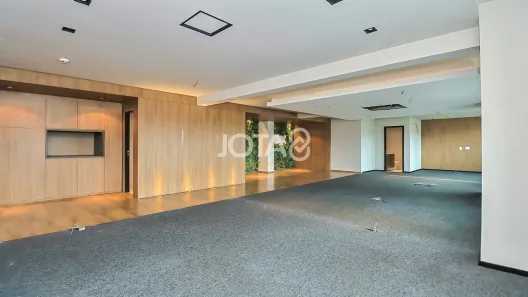 Sala Comercial para alugar, 142m² no Batel, Curitiba