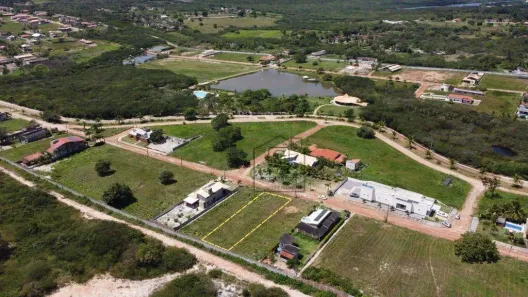Lote/Terreno à venda, 750m² no Centro, Parnamirim