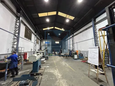 Galpão/Depósito/Armazém para alugar, 922m² no Vila das Bandeiras, Guarulhos