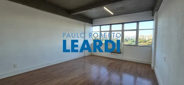 Ponto Comercial para alugar, 43m² no Jardim Paulistano, São Paulo