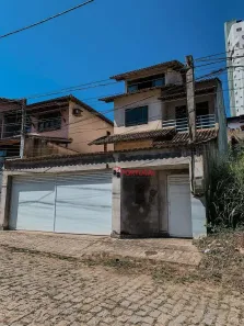 Imóvel Comercial com 4 Quartos à venda, 200m² no Glória, Macaé