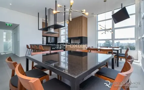 Apartamento com 2 Quartos à venda, 85m² no Passo da Areia, Porto Alegre