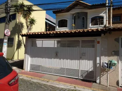 Sobrado com 4 Quartos à venda, 231m² no Vila Paiva, Suzano