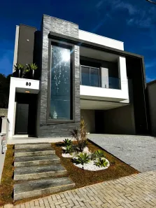 Casa com 3 Quartos à venda, 260m² no Contorno, Ponta Grossa