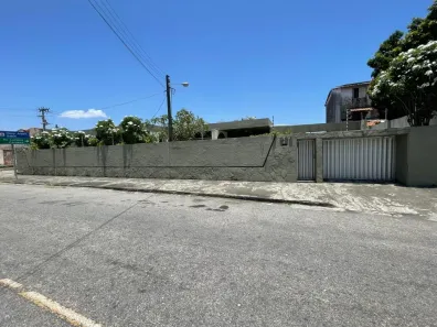 Casa com 3 Quartos à venda, 495m² no Parreão, Fortaleza