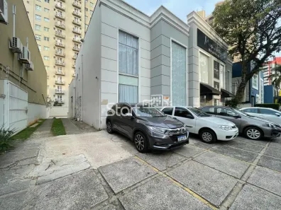 Ponto Comercial para alugar, 636m² no Cambuí, Campinas