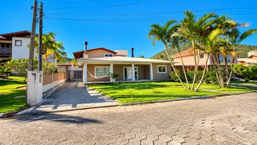 Casa de Condomínio com 5 Quartos à venda, 328m² no Sambaqui, Florianópolis