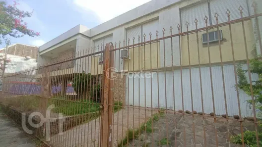 Casa com 3 Quartos à venda, 367m² no Jardim Lindóia, Porto Alegre