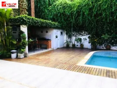 Sobrado com 4 Quartos à venda, 584m² no Jardim Guedala, São Paulo