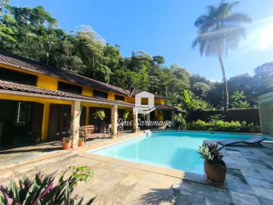Casa de Condomínio com 5 Quartos à venda, 250m² no Pendotiba, Niterói
