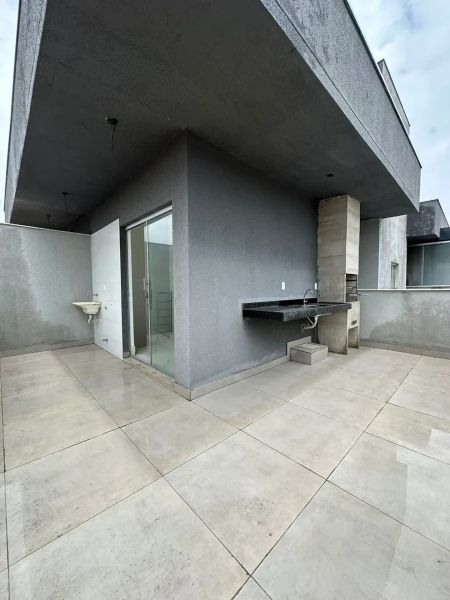 Apartamento com 3 quartos — Copacabana, Belo Horizonte