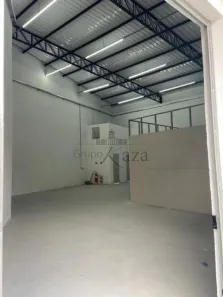 Ponto Comercial à venda, 200m² no Centro, Jacareí