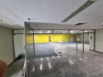 Ponto Comercial para alugar, 315m² no Madureira, Rio de Janeiro