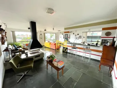 Casa com 3 Quartos à venda, 295m² no Vila Romana, São Paulo