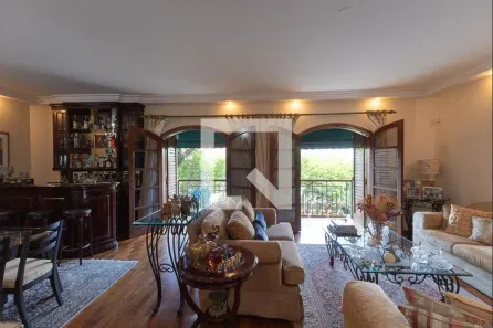 Casa com 5 Quartos à venda, 284m² no Vila Paiva, São Paulo