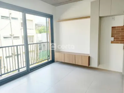 Apartamento com 1 Quarto para alugar, 38m² no Farroupilha, Porto Alegre
