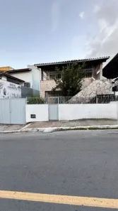 Casa com 3 Quartos à venda, 124m² no Centro, Lauro de Freitas