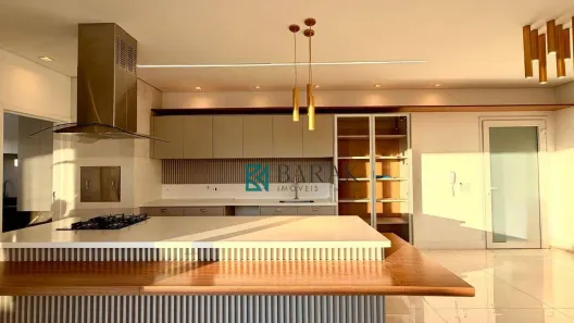 Casa de Condomínio com 4 Quartos para alugar, 242m² no Jardim Alvorada, Maringá