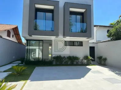 Sobrado com 4 Quartos à venda, 385m² no Butantã, São Paulo