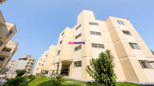 Apartamento com 2 Quartos para alugar, 55m² no Capoeiras, Florianópolis