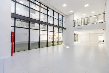 Ponto Comercial para alugar, 154m² no Centro Cívico, Curitiba