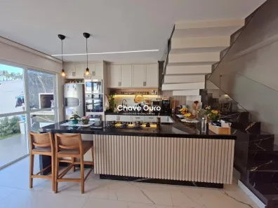 Sobrado com 3 Quartos à venda, 150m² no Recanto Tropical, Cascavel