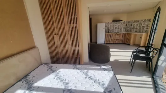 Apartamento com 1 Quarto para alugar, 35m² no Carvoeira, Florianópolis