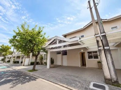Casa de Condomínio com 2 Quartos à venda, 111m² no Condomínio Residence Club, Jacareí