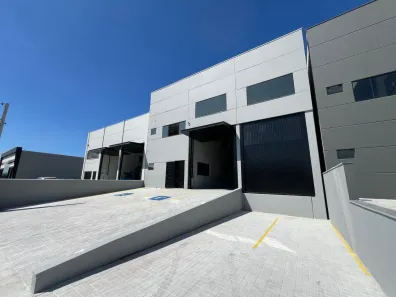 Galpão/Depósito/Armazém para alugar, 660m² no Pachecos, Palhoça