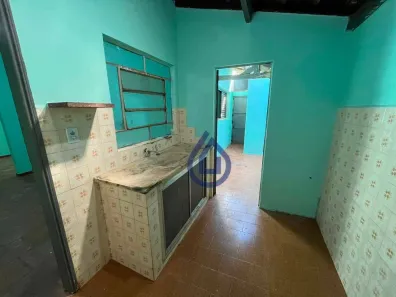 Casa com 2 Quartos à venda, 77m² no Vila Bela Vista, Rio Claro