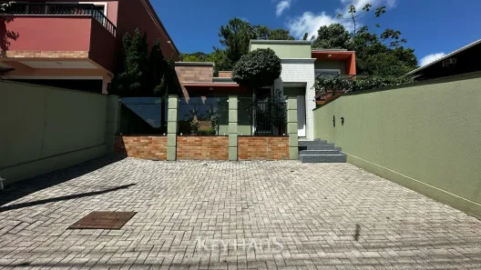Sala Comercial para alugar, 24m² no Ressacada, Itajaí
