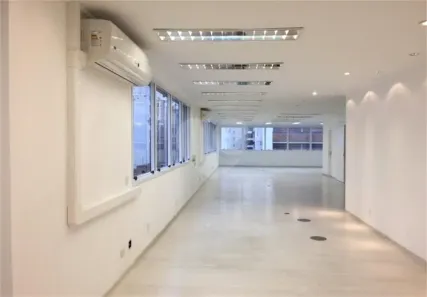 Sala Comercial para alugar, 389m² no Cerqueira César, São Paulo