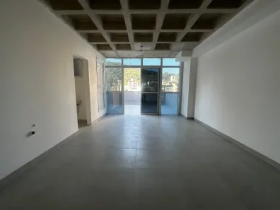 Sala Comercial para alugar, 70m² no Centro, Florianópolis