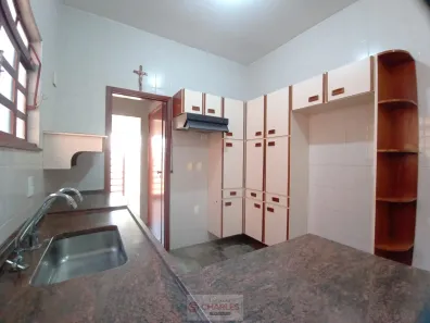 Casa com 3 Quartos para alugar, 162m² no Jardim Santa Helena, Mogi Mirim