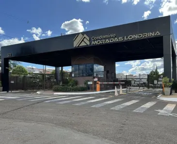 Casa de Condomínio com 3 Quartos para alugar, 61m² no Heimtal, Londrina