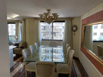 Apartamento com 3 Quartos para alugar, 163m² no Vila Regente Feijó, São Paulo