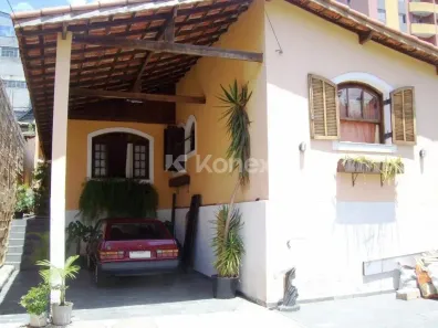 Sobrado com 2 Quartos à venda, 220m² no Vila Vitório Mazzei, São Paulo